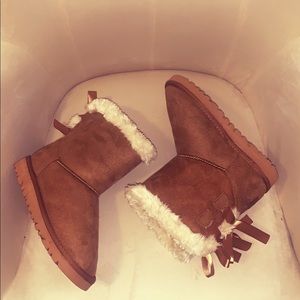 Brand New Ugg Boots | Big Girls